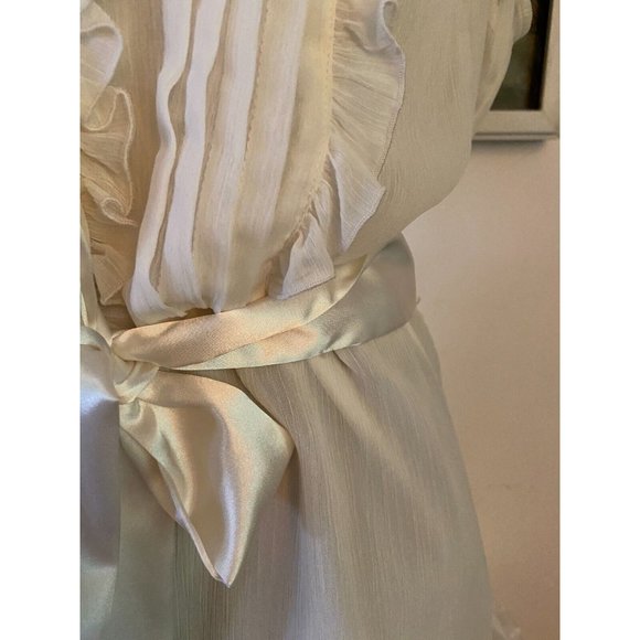 🌱   pretty creamy white lace Blouse women’s top matching silky cami NEW - Picture 9 of 14